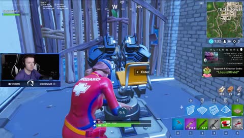 how to outplay someone close range