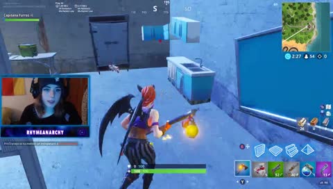 GG