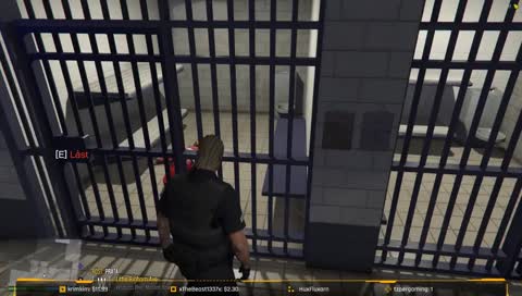 påverkad Finne Vs Valentino