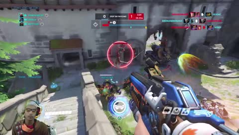 The soldier 76 and reindhart combo lessgoo