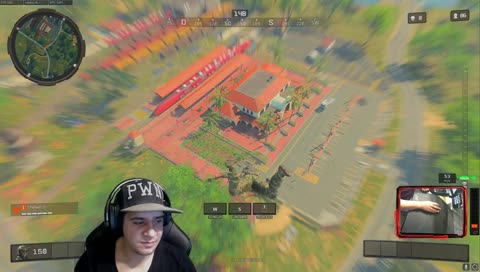 2 Mann zu fett für nur eine Tür! :D