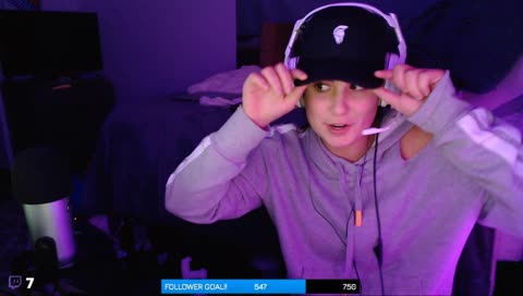 nickmercs mfam gang - Giulia :)