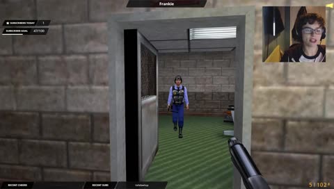 Frankie in Half-Life Action