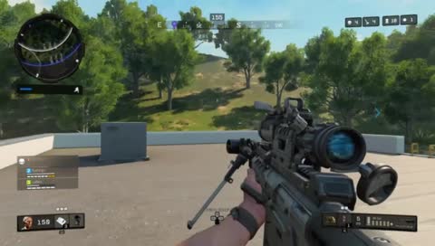 ik denk dat zijn helicopter autisme heeft