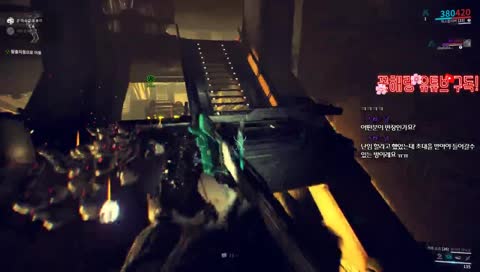 우리에서 탈출한 원숭이? ㅋㅋㅋㅋ