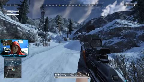 No tenemos miras... da igual... headshot en equipo!