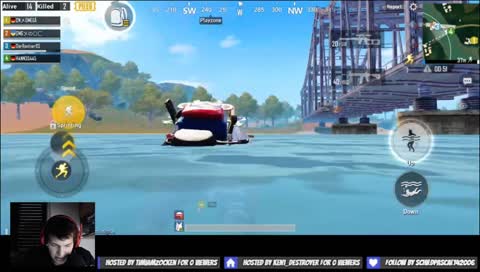 Hannes fährt mit dem Boot Unterwasser