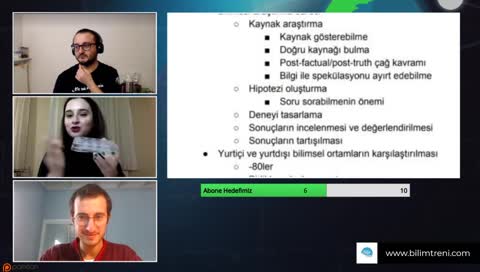 "Ben bunun içine rujlarımı koyuyorum."