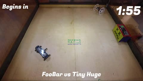 FooBar vs Tiny Huge