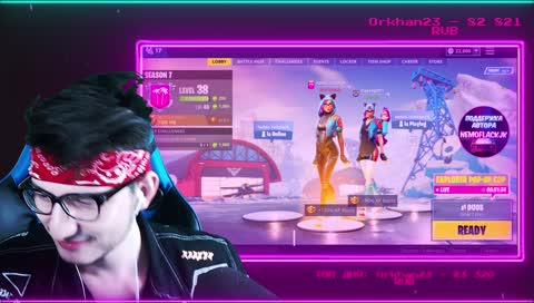 у Асси маска слетела