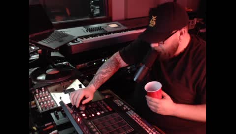 Bola Beets by Hooplaloop