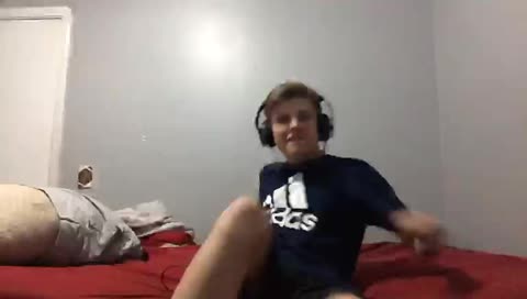 sniping_ape’s mobile stream