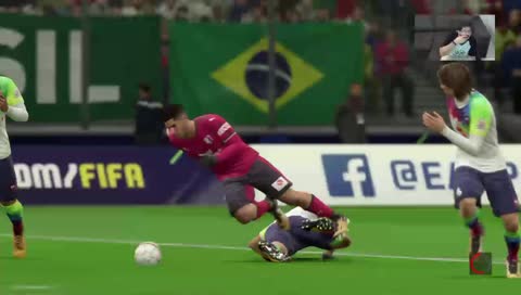 Não acerta o penalti vei! >.<