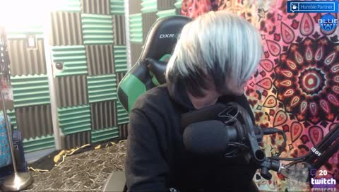 monkaS