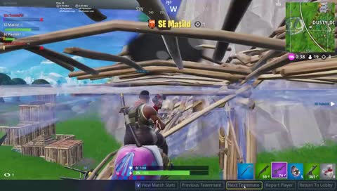 че у тебя слева появилось?