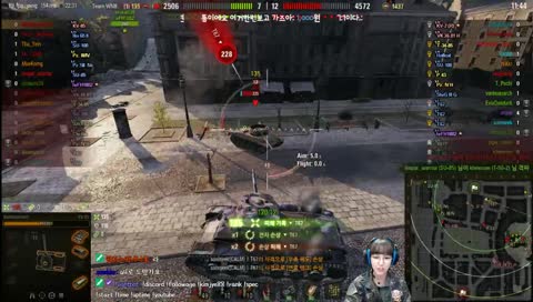 이거 자동조준이야 이시끼야