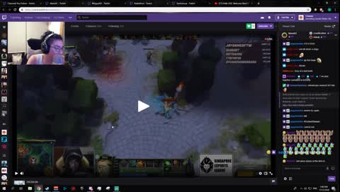 Look Like Alien PogChamp