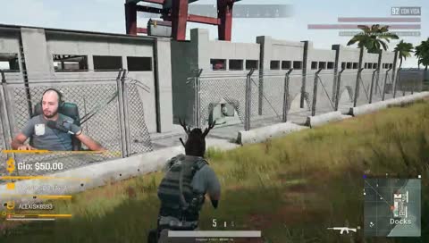 que pedo  con ese bato dicel el gio :P 