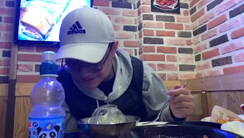 밥먹다가 왜이러는걸까요?