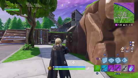 J'entends pas de tire pas mal