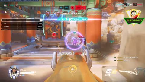 El reinhardt voladoooooooooooooor