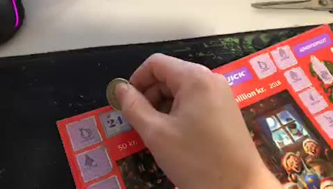 når man taber sit skrabbelod (SadEmoji)