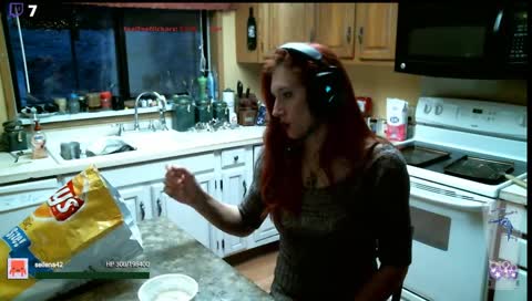 SELLENA GOT DETHRONED!!!!!