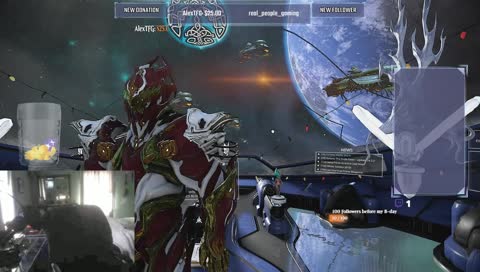 A clown elf on this Christmas Day (: