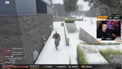 Malcolm wyłysiał !