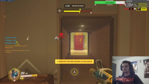 Puntiiiii dabs furiously