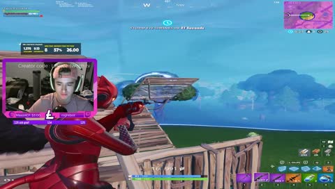 Luneze gets 31 kills in random duos