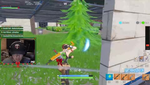 Mind Sukka Doin His Job