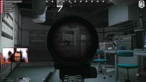 "Werf hier keine Nade rein"