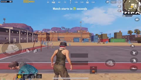 bottom left.......WHHHHHAAAAAAAA??????? 😂😂😂😂