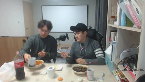 젓가락 잘 까는법