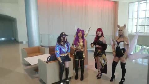 we tried to do the KDA dance lol