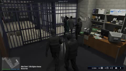 On m'voit, on m'voit plus