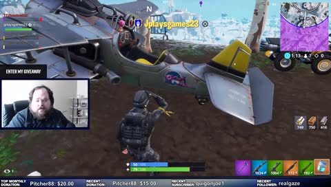 Sand When His Friends Are In Discord