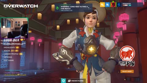 look at the chat on the lower left