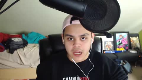 “Staaahp right there”