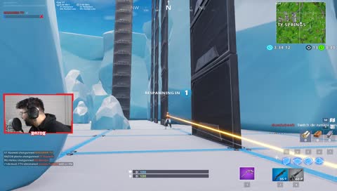 Delici Bakışları İle Dlarkenin Canını Alan Adam :)