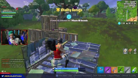 Ninja qui imite Braws qui commente 😂 (Ninja who imitates brawks)