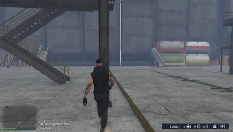 une balle au dessus de la tete à 5 centimètres ou la mort ? REPONSE 