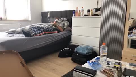 mhh"Jonny? Bist du's ?