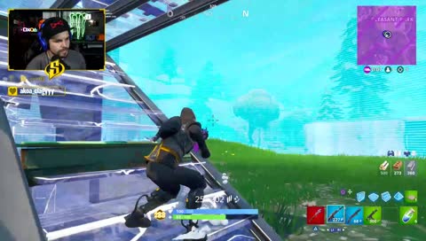 GG SKY ! il est pas mauvais le con hein xd