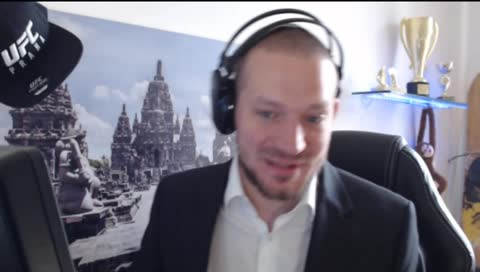 Moderátor televizie Nova