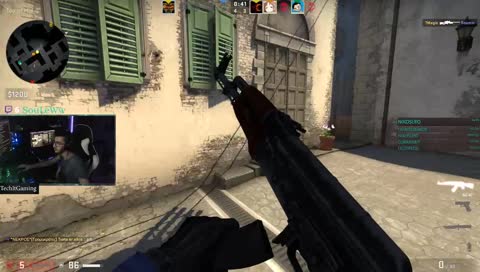 prospa8ontas na parei chicken sto cs!!!!