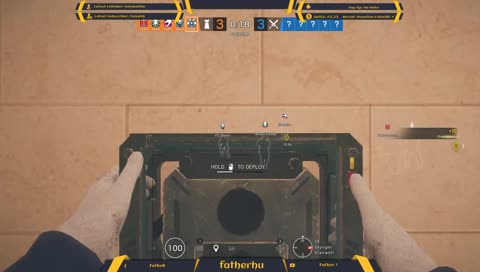 A BANNHAMMER le sújt.