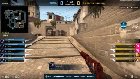 KSCERATO - 4 USP-S kills (3 HS) on the bombsite A retake (initial 3vs4 post-plant - pistol round)