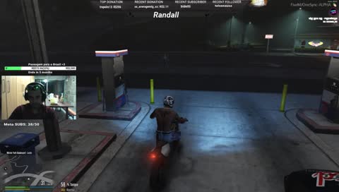 Carro surgiu do nada !! 